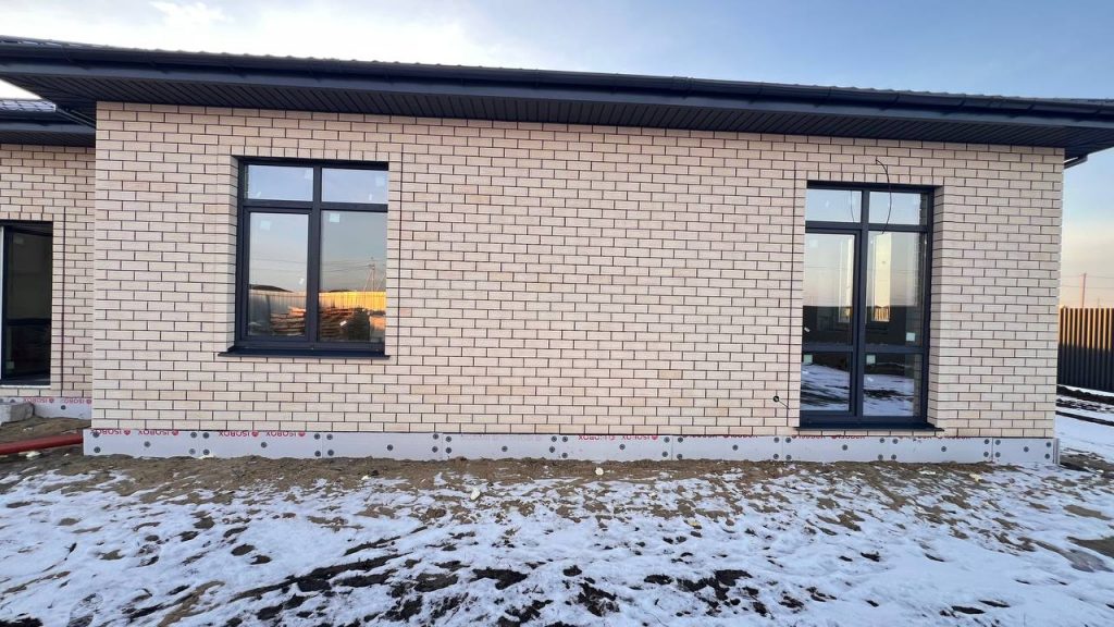 Кирпич лицевой Вайт 1.4НФ ГОСТ – Строймарт-Ю фото