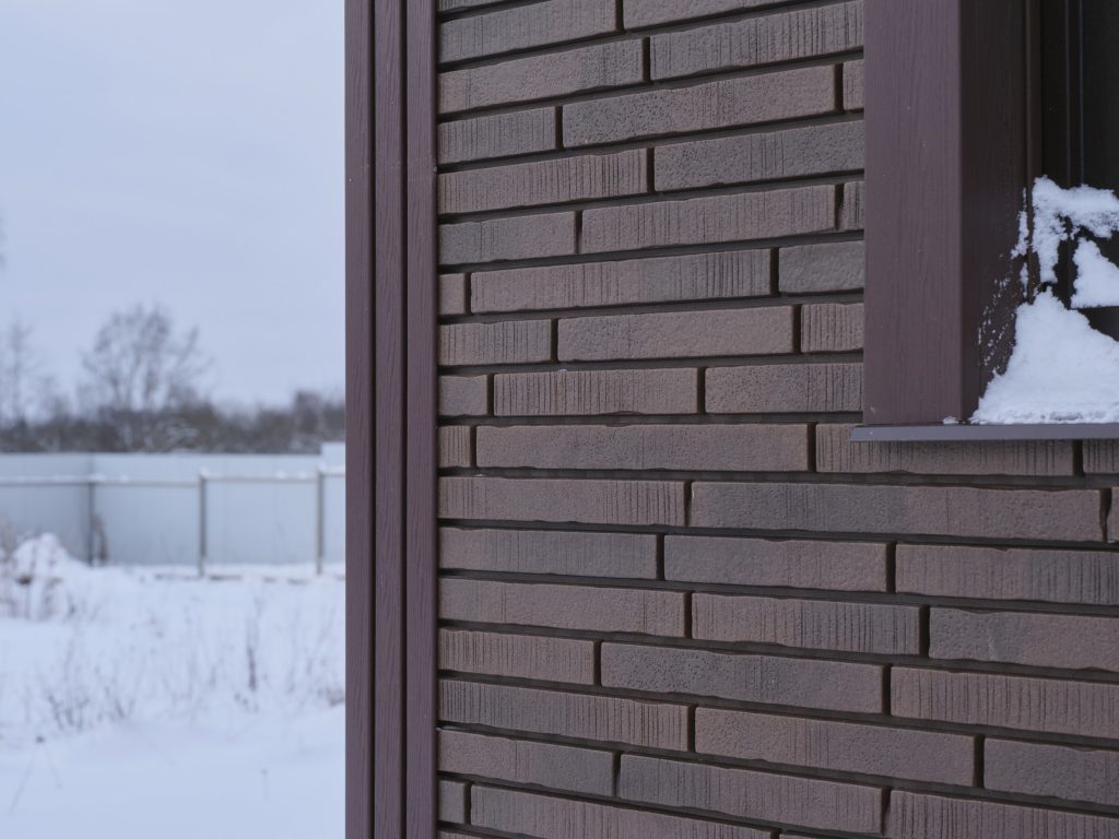Фасадные панели Ю-Пласт серия Stone House S-Lock коллекция Ригельный кирпич – Строймарт-Ю фото